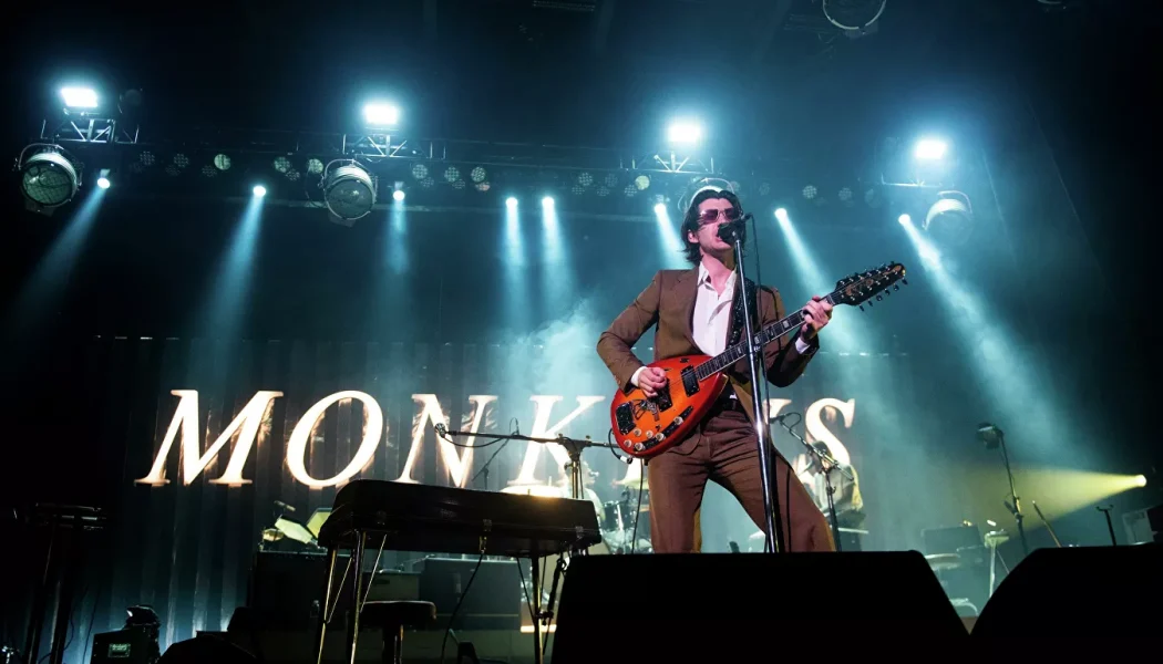 Z kuşağına Arctic Monkeys’in Türkiye Konseri için Ekonomi(k) Yol Haritası