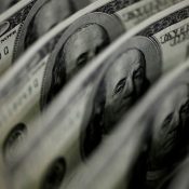 ANALİZ: Güçlenen dolar yatırımcıları endişelendiriyor (Yahoo Finance)